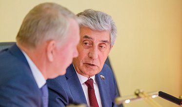 Депутаты приняли в первом чтении бюджет Оренбуржья